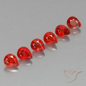 Pedras preciosas de Safira Vermelho brilhante natural de 2.40 ct, Formato de pêra, VVS-VS