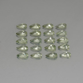Pedras preciosas de safira verde natural de  ct, formato de pêra, VVS-VS