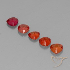 Pedras preciosas de Safira Vermelho Carmesim Brilhante natural de 1.77 ct, Trilhão, VVS-VS