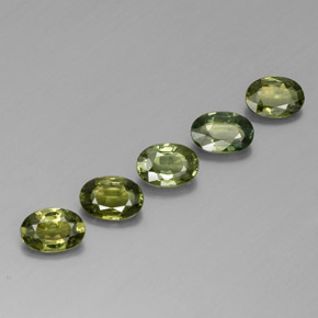 Pedras preciosas de safira verde natural de 2,69 ct, corte oval, VVS-VS