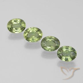 1.69ctw Natural Verde floresta Safira, oval, VS
