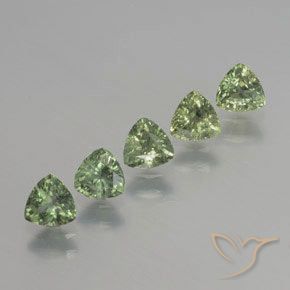 Pedras preciosas de Safira Verde Sábio Claro natural de 1.96 ct, Trilhão, VS