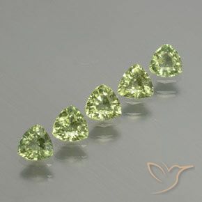 Pedras preciosas de Safira Verde médio natural de 1.82 ct, Trilhão, VS
