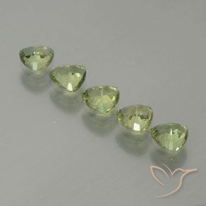 Pedras preciosas de Safira Verde médio natural de 1.82 ct, Trilhão, VS