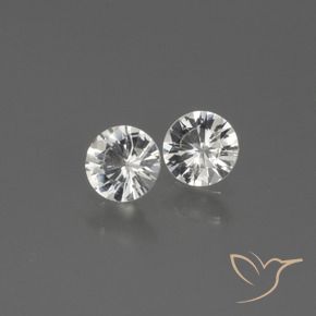 Pedras preciosas de Safira Branco claro natural de 0.65 ct, Redondo, VVS-VS
