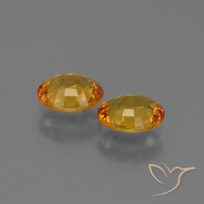 Pedras preciosas de Safira Laranja-dourado médio natural de 1.32 ct, oval, VS