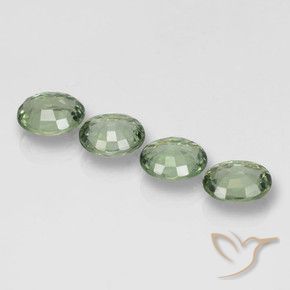 Pedras preciosas de Safira Verde floresta natural de 2.98 ct, oval, VVS