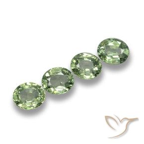 Pedras preciosas de Safira Verde médio natural de 3.47 ct, oval, VVS-VS