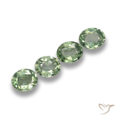 Pedras preciosas de Safira Verde Médio-Claro natural de 3.20 ct, oval, VVS-VS