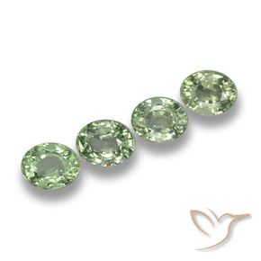 Pedras preciosas de Safira Medium Light Green natural de 3.42 ct, oval, VVS-VS