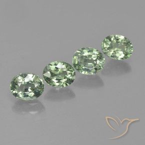 Pedras preciosas de Safira Verde Médio-Claro natural de 3.03 ct, oval, VVS-VS
