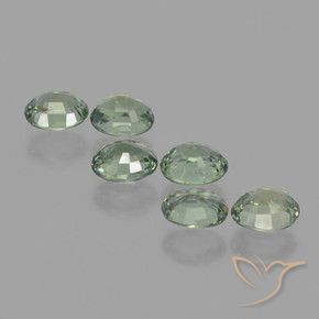 Pedras preciosas de Safira Verde Floresta Claro natural de 4.38 ct, oval, VVS-VS