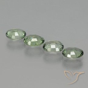 Pedras preciosas de Safira Medium Light Green natural de 2.89 ct, oval, VVS-VS