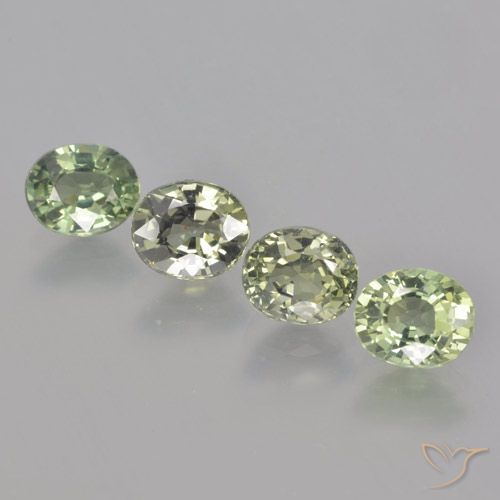 3.55ctw Natural Luz verde Safira, oval, VVS-VS