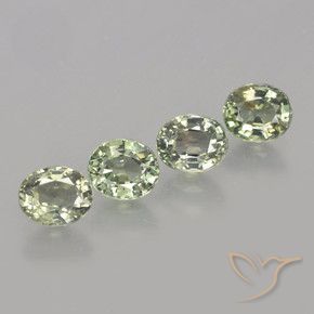 Pedras preciosas de Safira Luz verde natural de 3.85 ct, oval, VVS-VS