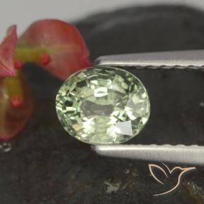 Safira Luz verde Natural 0.85ct, oval, VVS-VS