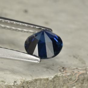 Safira Crepúsculo Azul Natural 0.73ct, Redondo, VVS-VS