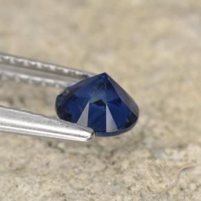 Safira Azul-marinho Natural 0.69ct, Redondo, VS
