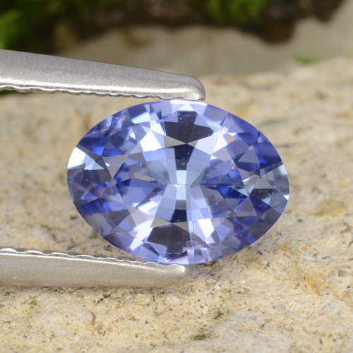 Safira Azul marinho médio Natural 0,89ct, Corte Oval, VS