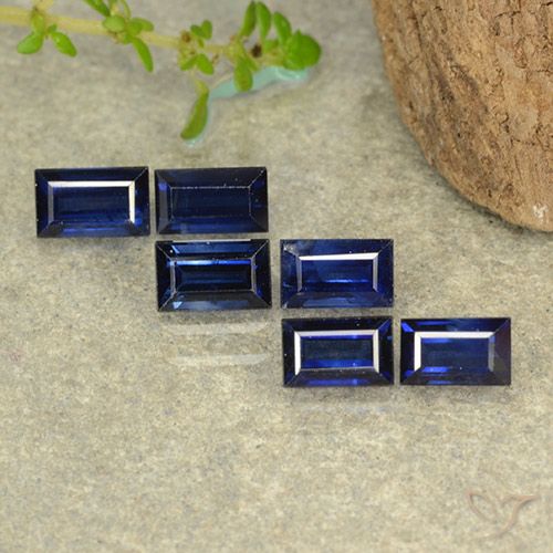 2.72ctw Natural Azul-marinho Safira, baguete, VS