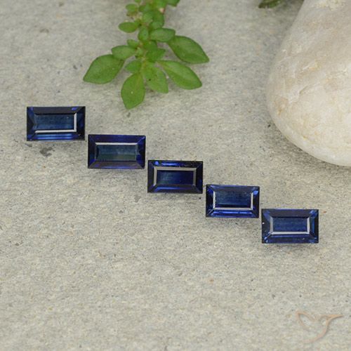 2.13ctw Natural Azul escuro Safira, baguete, VS