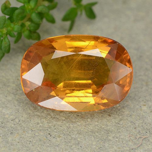 Safira laranja solta de 5,99 quilates, corte oval de 13,3 x 9,1 mm da Tailândia, Photo A