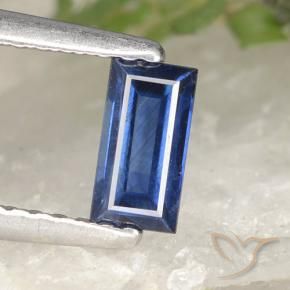 Safira Azul escuro Natural 0.51ct, baguete, VS