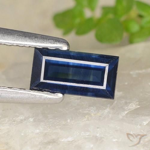 0.59ct Natural Crepúsculo Azul Safira, baguete, VS