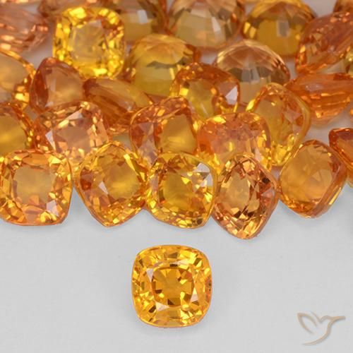 0.44ct Natural Laranja brilhante Safira, Almofada, VVS-VS