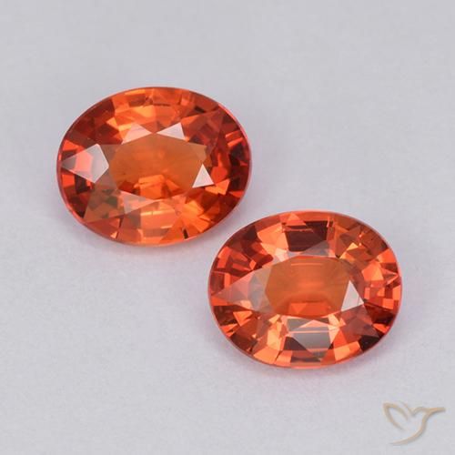 Safira laranja solta de 1,48 quilates, corte oval de 6 x 4,9 mm da Tanzânia, Photo A