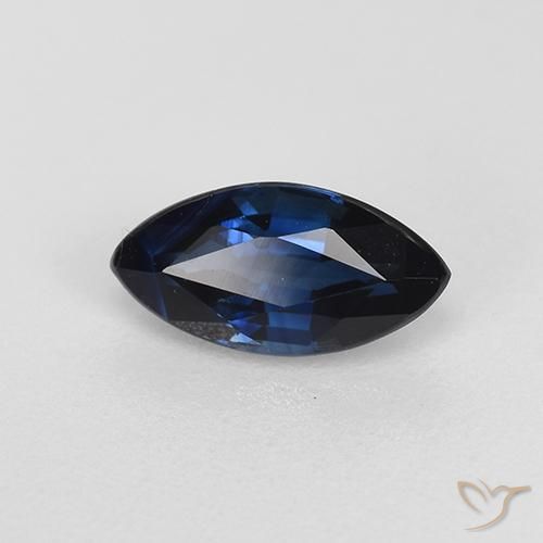Safira Azul-marinho Natural 0.84ct, Marquesa, VS