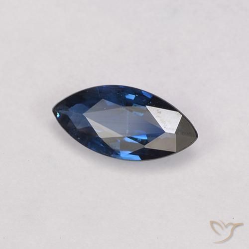 Safira Azul-marinho Natural 0.55ct, Marquesa, VS