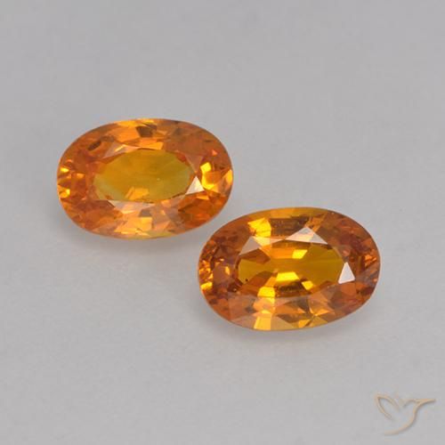 1.36ctw Natural damasco laranja Safira, oval, VVS-VS