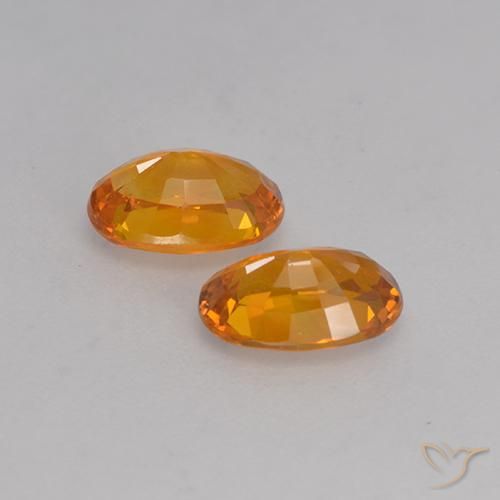 Pedras preciosas de Safira damasco laranja natural de 1.36 ct, oval, VVS-VS