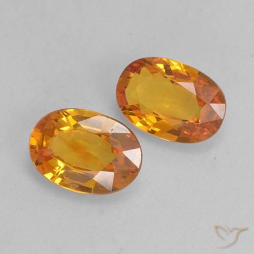 Pedras preciosas de Safira damasco laranja natural de 1.35 ct, oval, VS