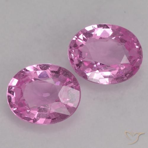 Pedras preciosas de Safira roxo médio natural de 0.80 ct, oval, VS