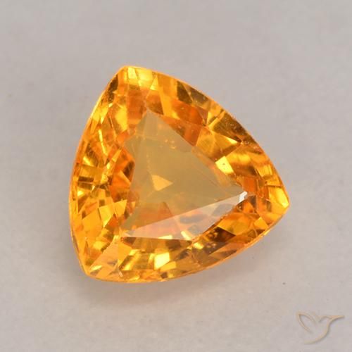Safira Ouro Natural 0.64ct, Trilhão, VS