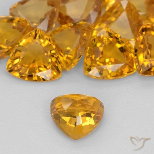 Safira Dourado Escuro Natural 0.62ct, Trilhão, VVS-VS