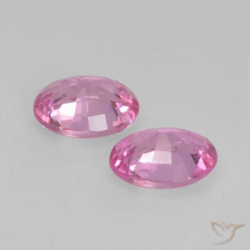 Pedras preciosas de Safira Roxo avermelhado claro natural de 0.76 ct, oval, VS