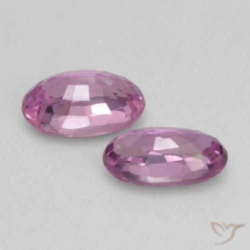 Pedras preciosas de Safira roxo médio natural de 0.61 ct, oval, VVS-VS