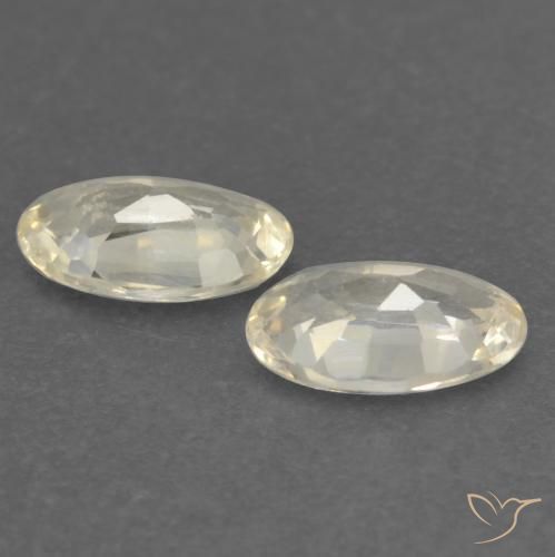 Pedras preciosas de Safira Luz amarela natural de 0.44 ct, oval, VVS-VS