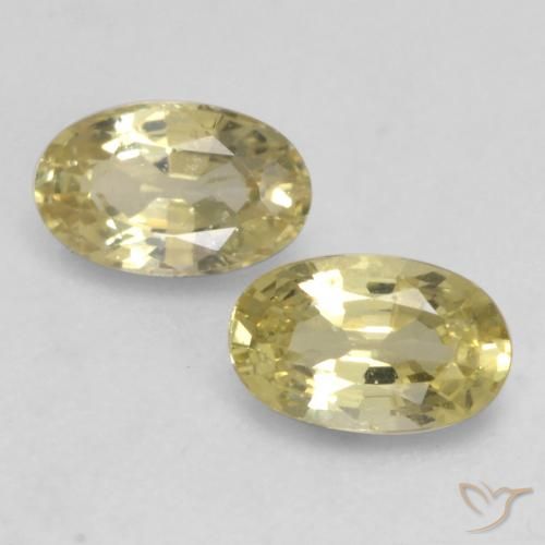 0.64ctw Natural Amarelo claro médio Safira, oval, VVS-VS