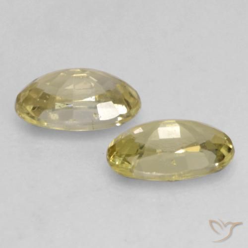 Pedras preciosas de Safira Amarelo claro médio natural de 0.64 ct, oval, VVS-VS