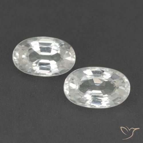 0.59ctw Natural Branco Safira, oval, VVS-VS