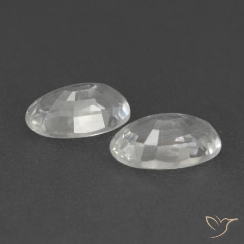 Pedras preciosas de Safira Branco natural de 0.59 ct, oval, VVS-VS