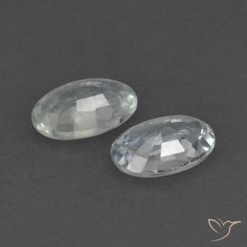 Pedras preciosas de Safira Branco azulado natural de 0.58 ct, oval, VVS-VS