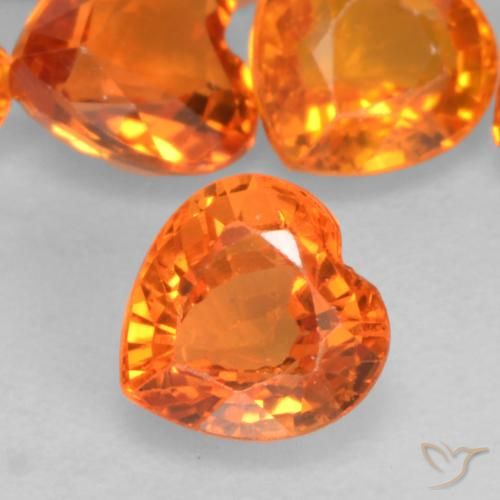 0.51ct Natural fogo laranja Safira, Coração, VVS-VS