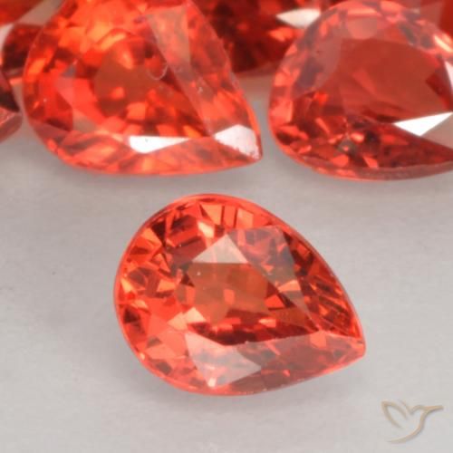0.38ct Natural vermelho médio Safira, Formato de pêra, VVS-VS