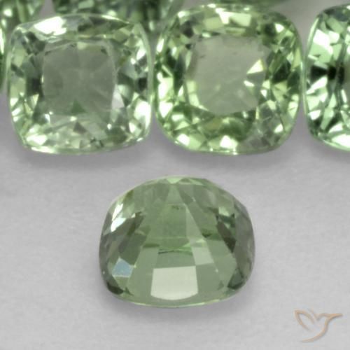 Safira Verde Sábio Claro Natural 0.42ct, Almofada, VVS-VS