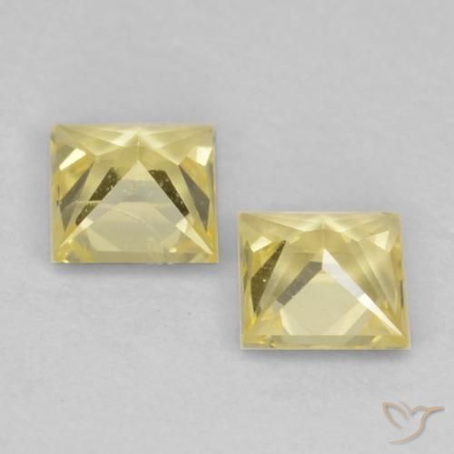 Pedras preciosas de Safira Amarelo claro médio natural de 0.41 ct, Quadrado, VVS-VS